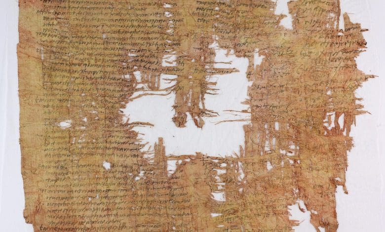 Papirus yang baru diluncurkan mengungkapkan penipuan pajak dan pengkhianatan Papirus yang baru diluncurkan mengungkapkan penipuan pajak dan pengkhianatan