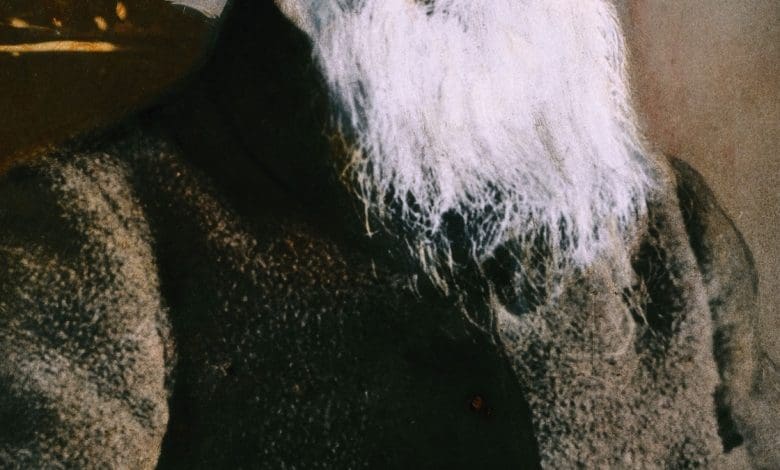 Bagaimana medan perang berdarah menginspirasi seorang pasifis untuk menciptakan Palang Merah Bagaimana medan perang berdarah menginspirasi seorang pasifis untuk menciptakan Palang Merah