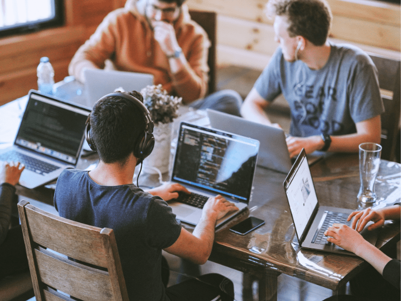 Pentingnya Berpartisipasi dalam Organisasi Mahasiswa di Kampus