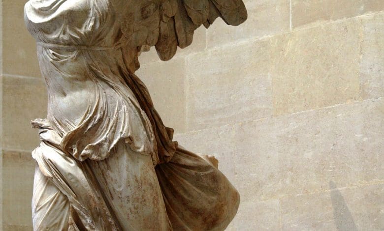 Kemenangan Bersayap: Nike of Samothrace