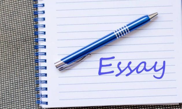 Menjelajahi Esai sebagai Bentuk Ekspresi Tertulis